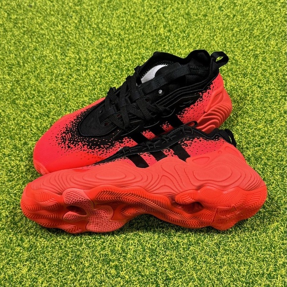 Adidas Trae Young 3 Jr Metal Size 6 Big Kids Scarlet Red Black Bred IF2114 - Picture 2 of 6